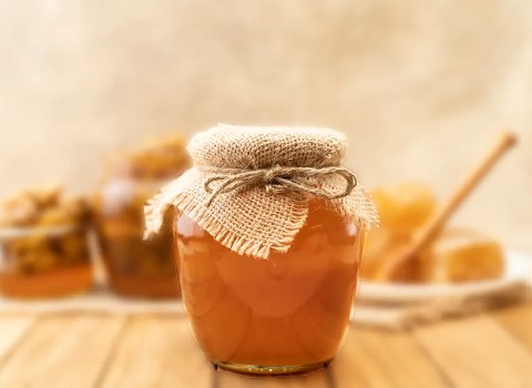 قیمت عسل طبیعی محمدی + خرید باور نکردنی